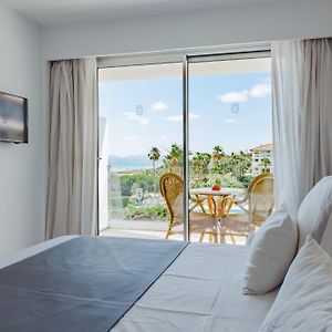 Double Room Lateral Sea View