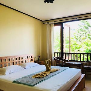 Padangbai Beach Inn